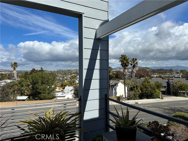 Detail Gallery Image 9 of 18 For 24431 Lantern Hill Dr #D,  Dana Point,  CA 92629 - 1 Beds | 1 Baths