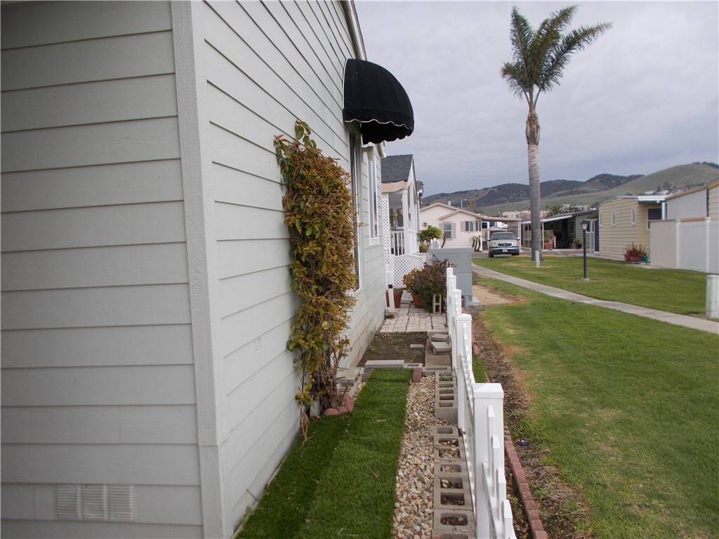Detail Gallery Image 31 of 34 For 140 S Dolliver St #114,  Pismo Beach,  CA 93449 - 3 Beds | 2 Baths