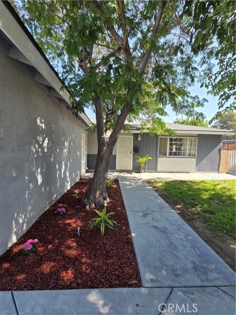 Detail Gallery Image 4 of 37 For 355 Woodlark St, Lancaster,  CA 93535 - 4 Beds | 2 Baths