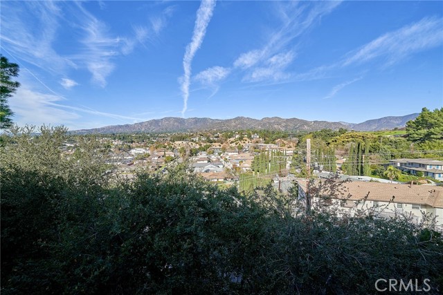 Detail Gallery Image 29 of 45 For 3481 Stancrest Dr #302,  Glendale,  CA 91208 - 3 Beds | 2 Baths