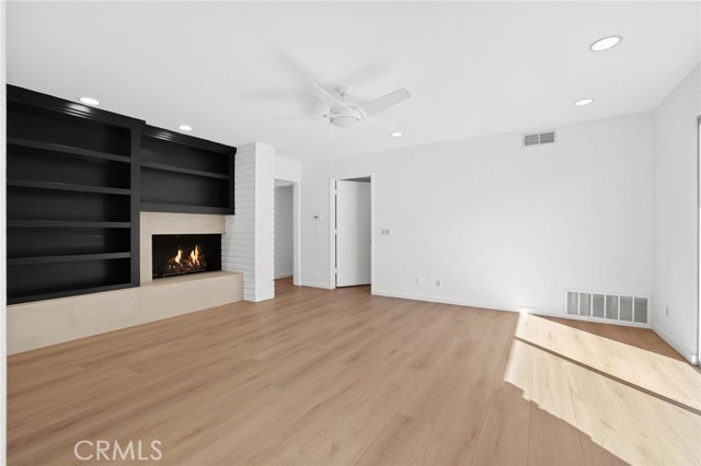 Detail Gallery Image 21 of 48 For 2501 Blue Water, Corona Del Mar,  CA 92625 - 4 Beds | 2/1 Baths