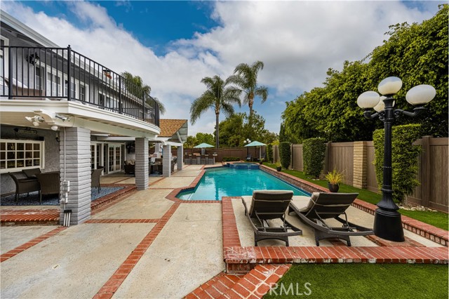 18672 Evergreen Avenue, Yorba Linda CA: https://media.crmls.org/medias/e4025c30-5682-45e8-95f6-b69477e9a1e6.jpg