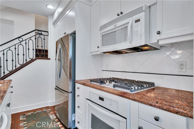 Detail Gallery Image 18 of 57 For 5506 W 149th Pl #10,  Hawthorne,  CA 90250 - 2 Beds | 2 Baths