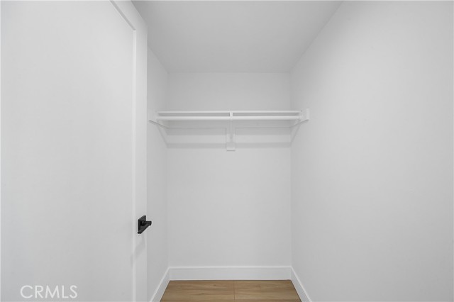 Detail Gallery Image 16 of 17 For 14420 Tiara, Van Nuys,  CA 91401 - 4 Beds | 4 Baths