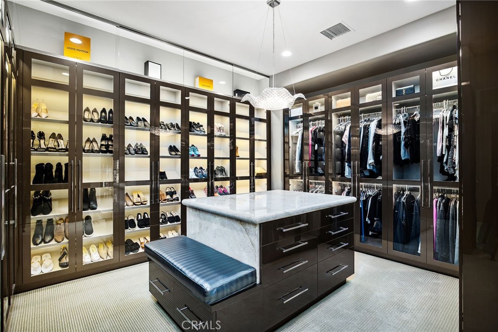 MLS #OC25241516 image #37