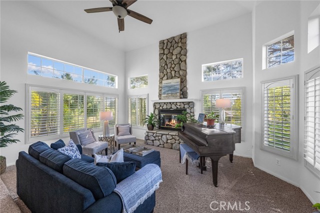 Detail Gallery Image 17 of 75 For 36350 Calle Poco, Temecula,  CA 92592 - 6 Beds | 5/1 Baths