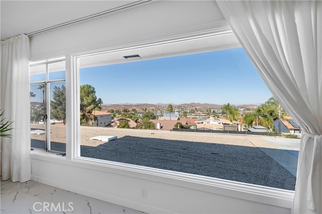 Detail Gallery Image 26 of 56 For 22475 Loch Lomond Dr, Canyon Lake,  CA 92587 - 3 Beds | 2/1 Baths