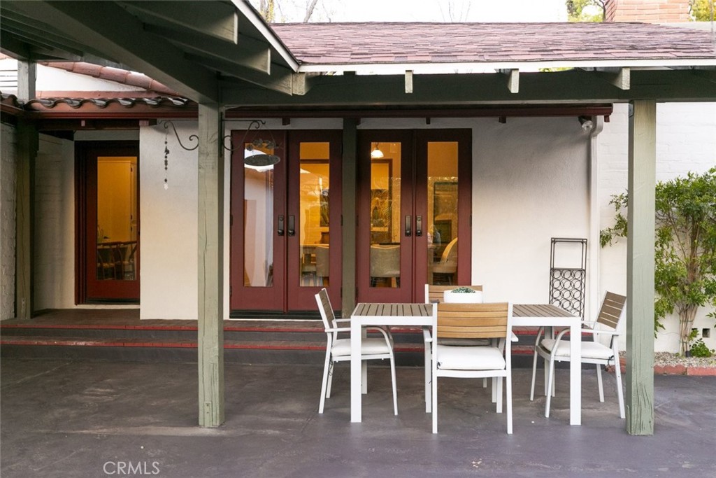 233 N Sparks StreetBurbank img 23