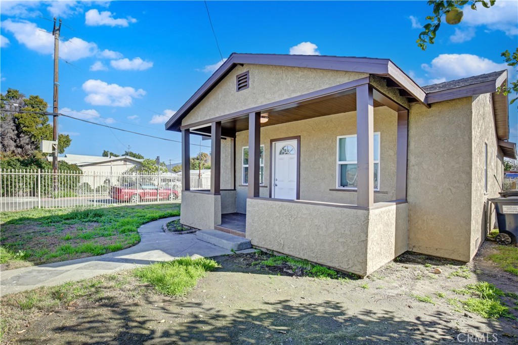 2330 E Bliss Street, Compton, CA 90222