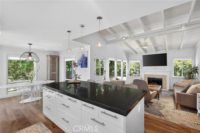 Detail Gallery Image 9 of 26 For 768 26th St, Manhattan Beach,  CA 90266 - 3 Beds | 2 Baths