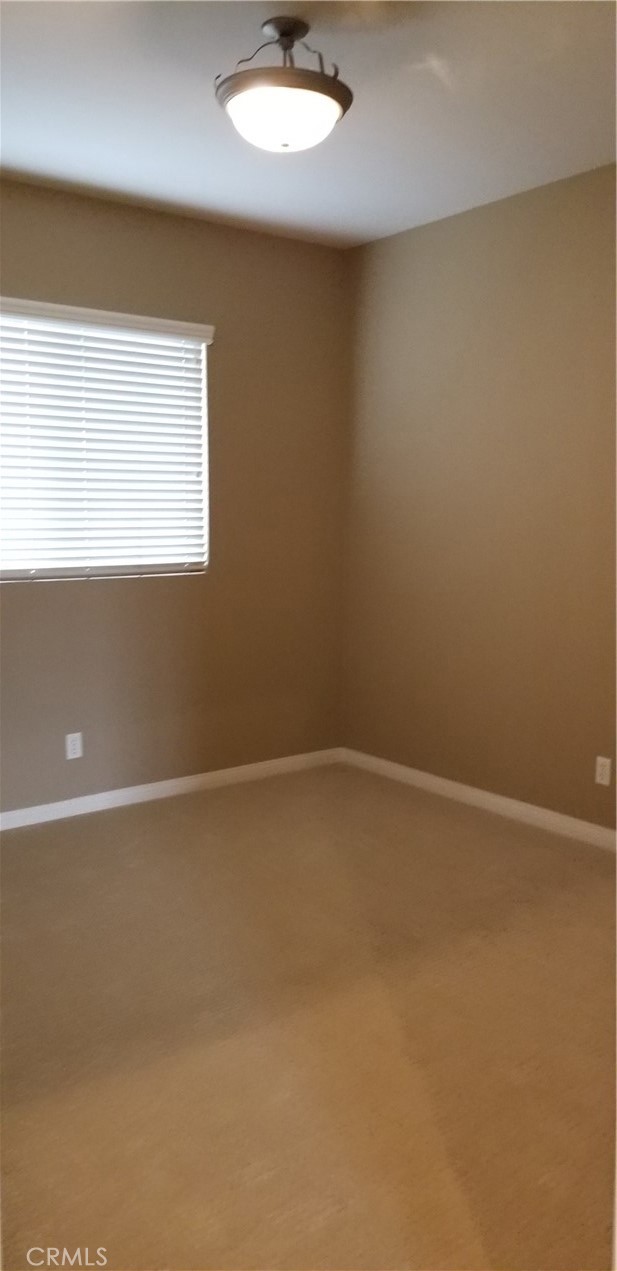 Detail Gallery Image 31 of 39 For 1704 Ruxton Ln #C,  Redondo Beach,  CA 90278 - 3 Beds | 2/1 Baths