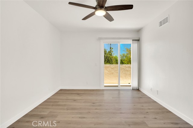 23310 Park Sorrento, Calabasas CA: https://media.crmls.org/medias/e406cc9f-5443-4b4b-8bec-fe019d4a34b1.jpg