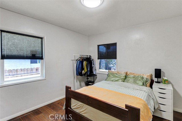 Detail Gallery Image 15 of 26 For 5864 Bonsallo Ave, Los Angeles,  CA 90044 - 4 Beds | 2 Baths