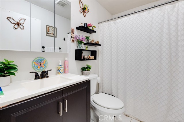 701 W 139th Street, Compton CA: https://media.crmls.org/medias/e407ee8f-85d1-4520-b10f-1f475e09d363.jpg
