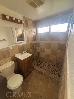 Detail Gallery Image 9 of 17 For 379 Roberts, Moorpark,  CA 93021 - 3 Beds | 1/1 Baths