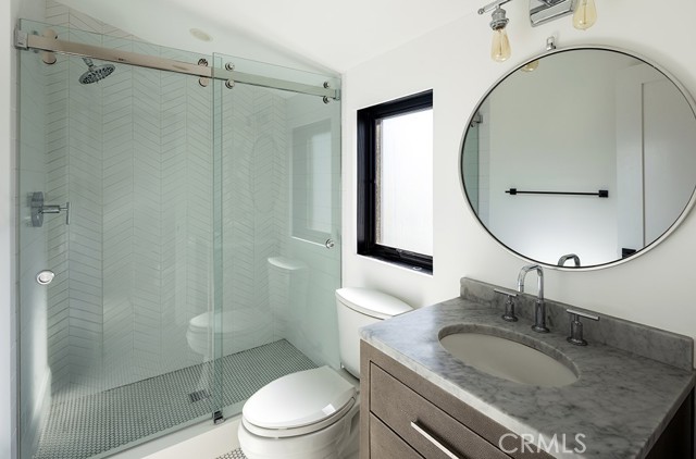 Detail Gallery Image 14 of 17 For 616 Acacia, Corona Del Mar,  CA 92625 - 3 Beds | 3/1 Baths