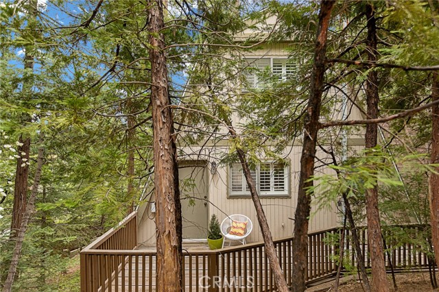 Detail Gallery Image 4 of 29 For 27824 Fern Dell Rd, Lake Arrowhead,  CA 92352 - 3 Beds | 2 Baths