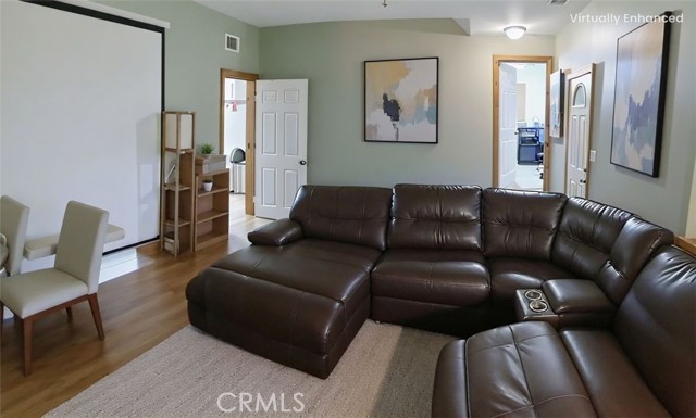 Detail Gallery Image 3 of 18 For 5412 Heath Creek, Wrightwood,  CA 92397 - 3 Beds | 2/1 Baths