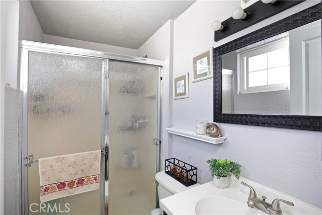 Detail Gallery Image 21 of 34 For 1127 Placid Dr, Corona,  CA 92878 - 4 Beds | 2 Baths