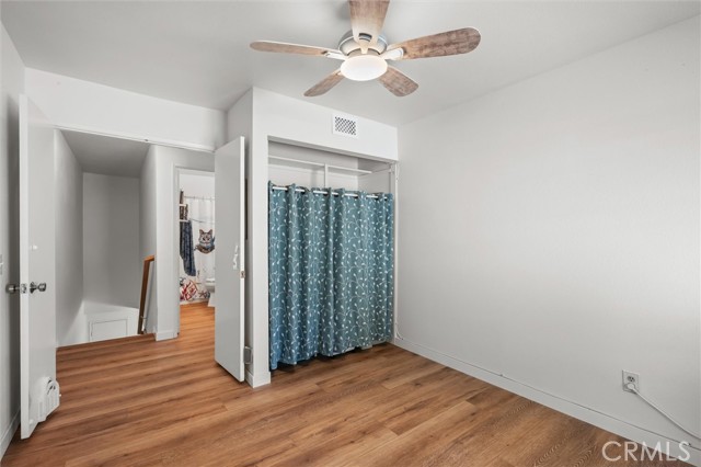 Image 14 of 37 For 4682 Maxwell Court