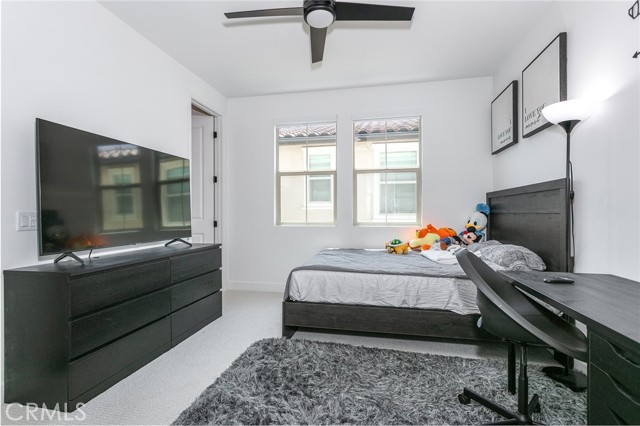 21628 Canyon Cove, Chatsworth CA: https://media.crmls.org/medias/e40c9e0a-2623-4f62-87d0-81f7eabc1496.jpg
