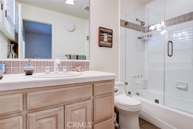309 3rd Street, Manhattan Beach CA: https://media.crmls.org/medias/e40f45a7-87c5-4909-93a1-bfea9268cf44.jpg