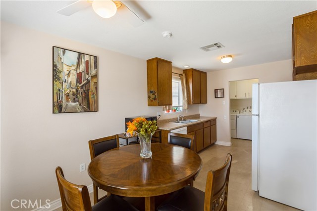 28001 Winged Foot Drive, Menifee CA: https://media.crmls.org/medias/e40ffadb-2a0a-49ed-82b4-fe338d9316e1.jpg