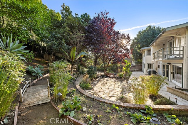 Detail Gallery Image 11 of 18 For 945 Park Ave, Laguna Beach,  CA 92651 - 2 Beds | 2 Baths