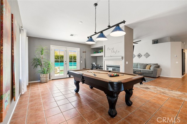 83250 Beverly Circle, Indio CA: https://media.crmls.org/medias/e4104f75-670e-492d-a977-2064be5d849f.jpg