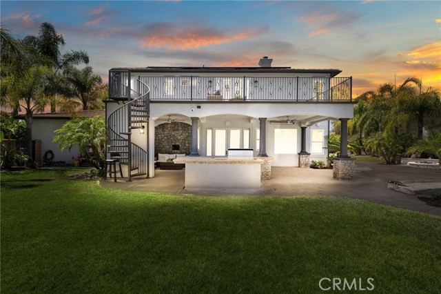 18672 Topanga Canyon Road, Trabuco Canyon CA: https://media.crmls.org/medias/e4134d16-c796-4c50-bd49-572fe94fe18e.jpg