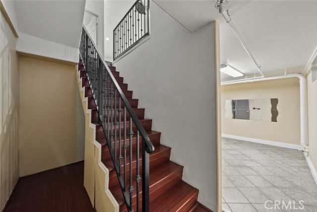 7142 Ethel Avenue, North Hollywood CA: https://media.crmls.org/medias/e4138f08-fb62-4235-ab49-6e5a956f2182.jpg