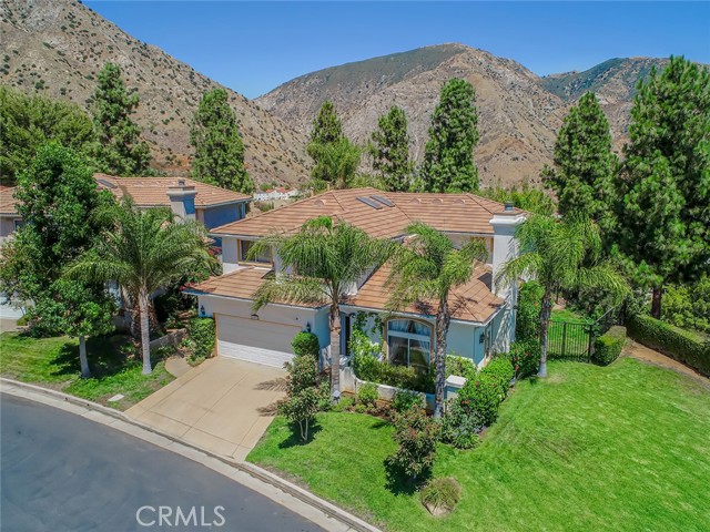 Detail Gallery Image 1 of 61 For 13910 Mountain View Pl, Sylmar,  CA 91342 - 5 Beds | 3 Baths