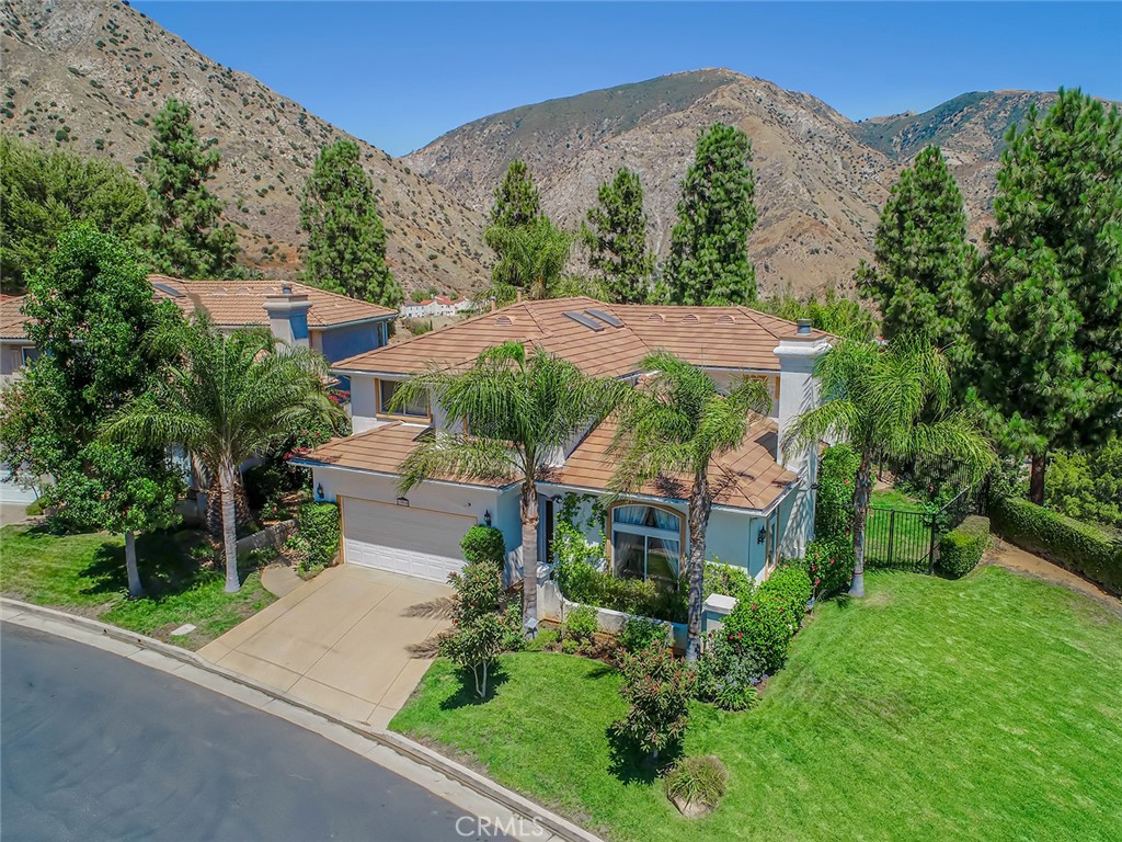 13910 Mountain View Place