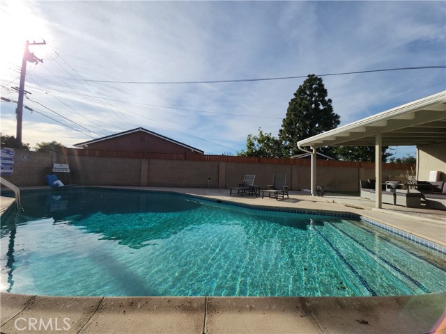 9272 Cerritos Avenue, Anaheim CA: https://media.crmls.org/medias/e414bc42-e39f-4f0c-90cb-0ffbccebe134.jpg