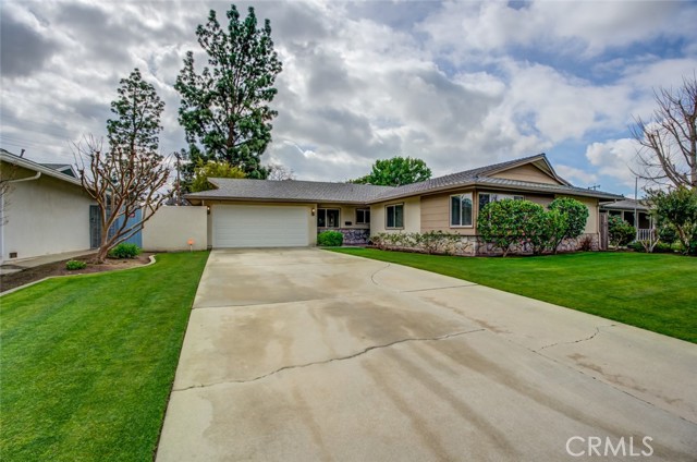 3213 Mulberry Drive, Bakersfield, CA 