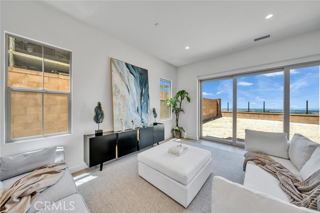 104 Eversedge, Irvine CA: https://media.crmls.org/medias/e4153b75-3887-44ae-9810-31bcf10618f1.jpg
