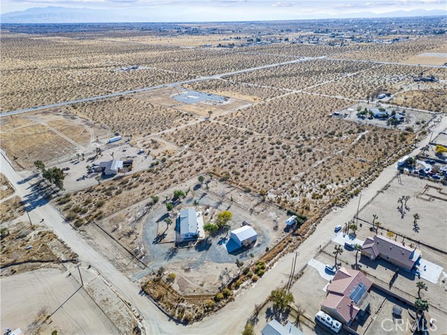 Detail Gallery Image 17 of 50 For 10325 Olivine Rd, Victorville,  CA 92392 - 4 Beds | 2 Baths