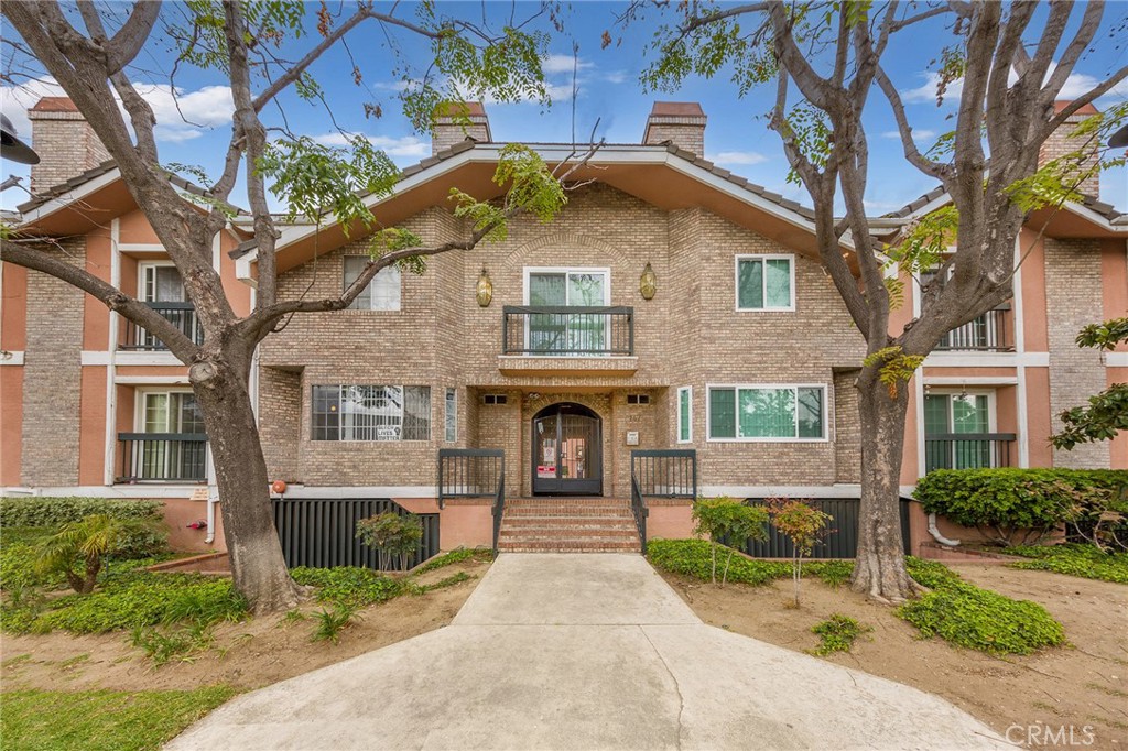 147 W Acacia Avenue 142, Glendale, CA 91204
