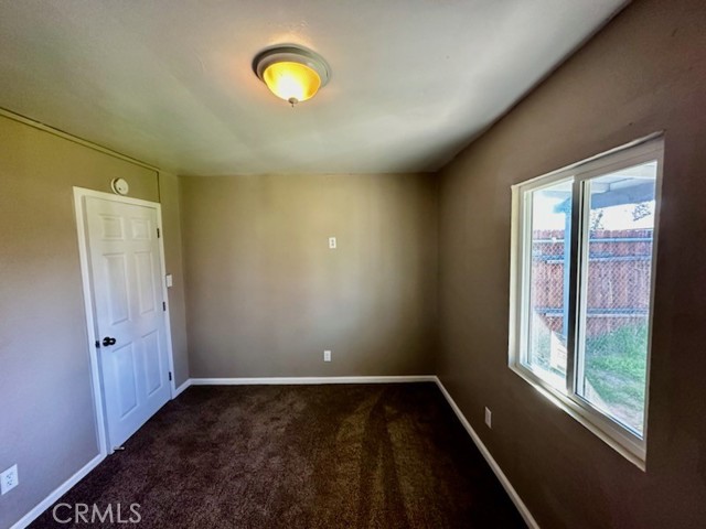 Detail Gallery Image 20 of 24 For 2707 2707 1/2 Center St, Bakersfield,  CA 93306 - 3 Beds | 2 Baths