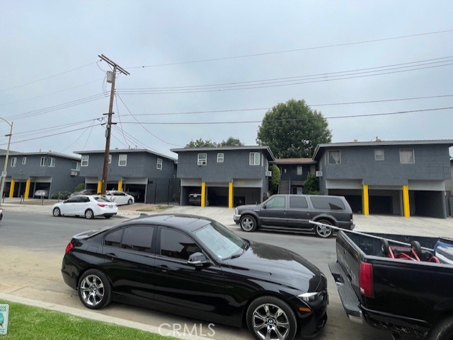 20609 Hartland Street, Winnetka (los Angeles), California 91306, ,Commercial Sale,For Sale,20609 Hartland Street,CRBB24056958