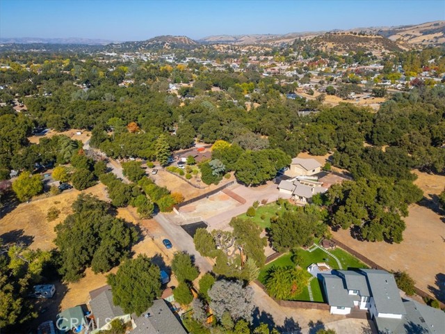 Detail Gallery Image 52 of 71 For 10325 Circle Oak Dr, Atascadero,  CA 93422 - 2 Beds | 2 Baths