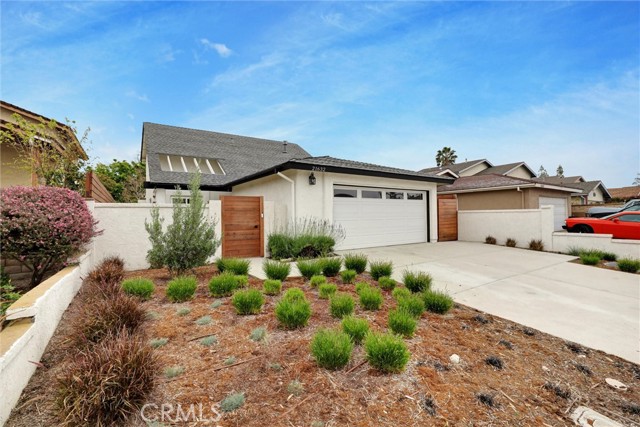 Detail Gallery Image 2 of 46 For 21632 Abedul, Mission Viejo,  CA 92691 - 4 Beds | 2 Baths