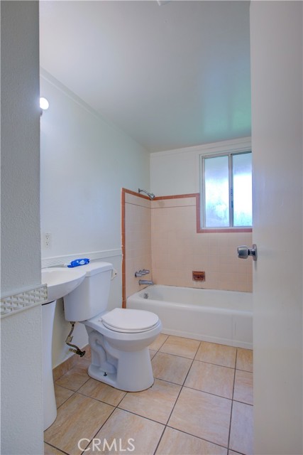 Detail Gallery Image 22 of 50 For 216 Elm Ave, Atwater,  CA 95301 - 3 Beds | 2 Baths