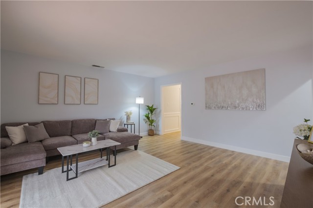 Detail Gallery Image 2 of 38 For 2545 Loomis St, Lakewood,  CA 90712 - 4 Beds | 2 Baths