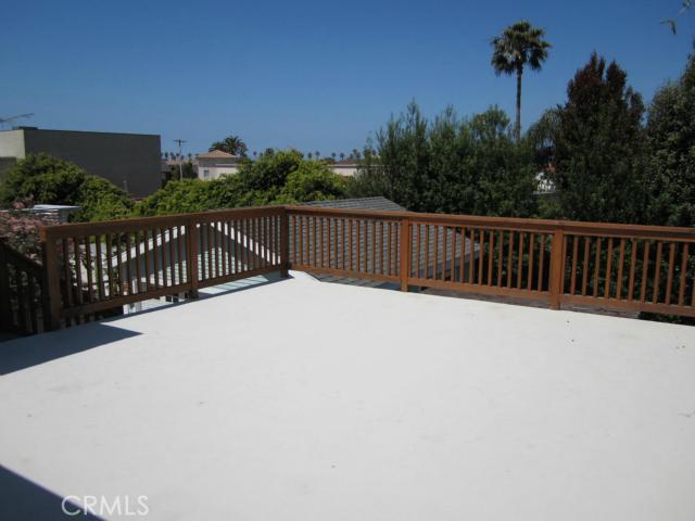 519 Francisca Avenue, Redondo Beach, California 90277, 3 Bedrooms Bedrooms, ,2 BathroomsBathrooms,Residential,Sold,Francisca,V12068332