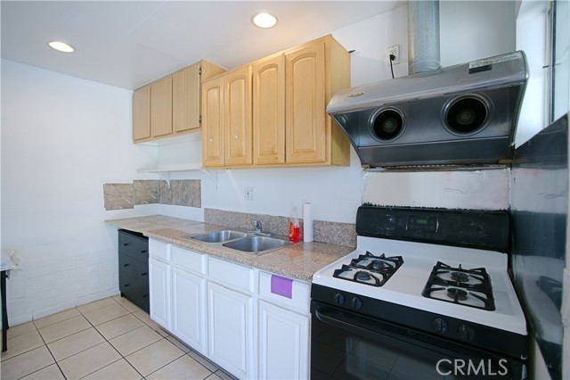 Detail Gallery Image 16 of 33 For 2506 Strathmore Ave, Rosemead,  CA 91770 - 4 Beds | 2 Baths