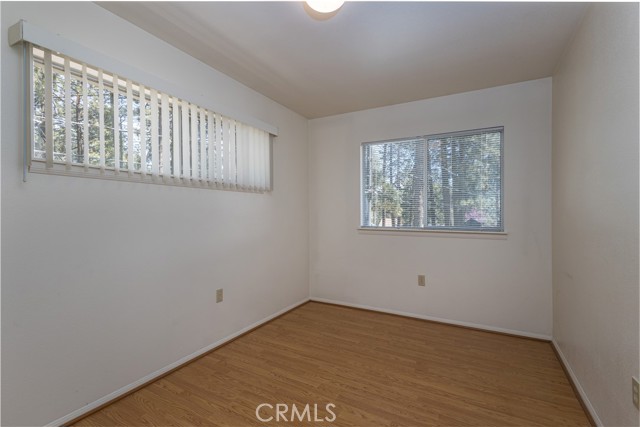 Detail Gallery Image 17 of 34 For 1432 Oriole Rd, Wrightwood,  CA 92397 - 4 Beds | 2/1 Baths