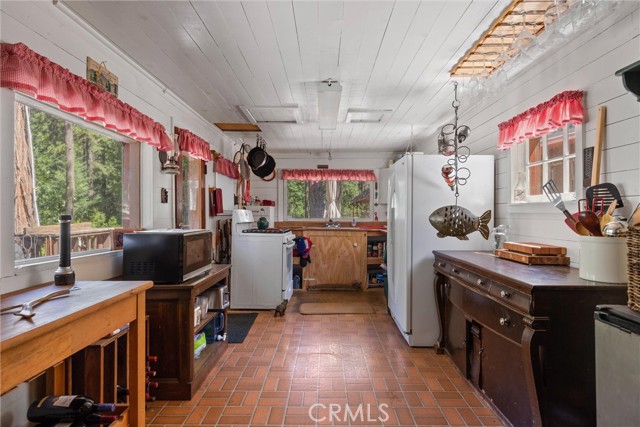 7851 Humboldt Road, Butte Meadows CA: https://media.crmls.org/medias/e41bbdb7-d6b1-40a1-8d28-4ae910e9d033.jpg