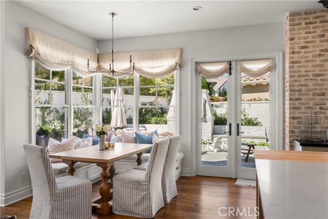 Detail Gallery Image 8 of 34 For 7 Vintage, Newport Beach,  CA 92660 - 4 Beds | 3/1 Baths