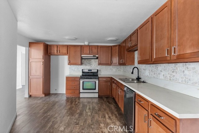 Detail Gallery Image 11 of 34 For 1327 Pennsylvania, Colton,  CA 92324 - – Beds | – Baths